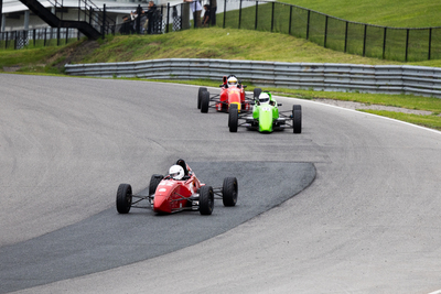 Formule 1600 en photos, 17-19 mai Victoria Day à Motorsport Park, ONT - Photo ID No.2401-240523062104