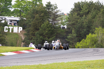 Formule 1600 en photos, 17-19 mai Victoria Day à Motorsport Park, ONT - Photo ID No.2401-240523062355