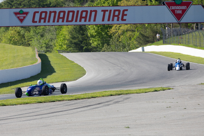 Formule 1600 en photos, 17-19 mai Victoria Day à Motorsport Park, ONT - Photo ID No.2401-240523062510