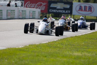 Formule 1600 en photos, 17-19 mai Victoria Day à Motorsport Park, ONT - Photo ID No.2401-240523062801