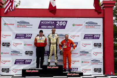 Formule 1600 en photos, 17-19 mai Victoria Day à Motorsport Park, ONT - Photo ID No.2401-240523063023